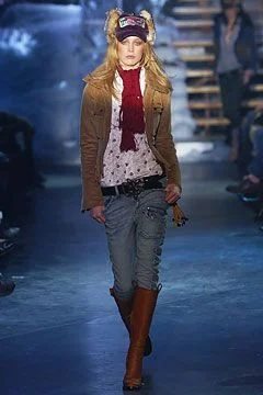 Look 18